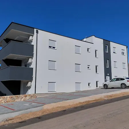 Apartment Green Mandre